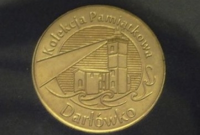 W Darłowie wydano medal upamiętniający Latarnię Morską